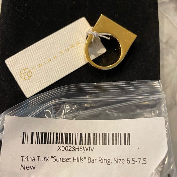 Trina Turk malachite ring size 7 - Picture 3 of 7